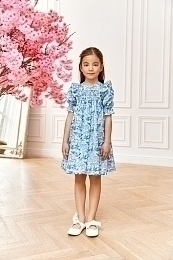 Платье с принтом голубых цветов от бренда Eirene