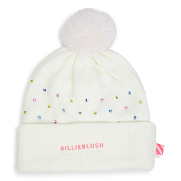 Шапка молочного цвета от бренда Billieblush