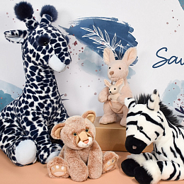 Кенгуру Сидни в подарочной коробке, 30 см от бренда Histoire d'Ours