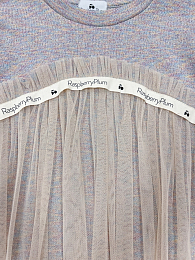 Лонгслив серый с фатиновой отделкой от бренда Raspberry Plum