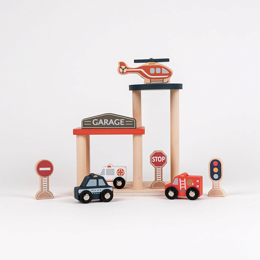 Гараж от бренда Egmont Toys