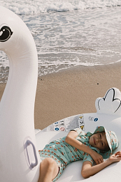 Футболка для плавания Mint cherry от бренда Tinycottons