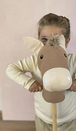 Хоббихорс "Лошадка Генри" от бренда Egmont Toys