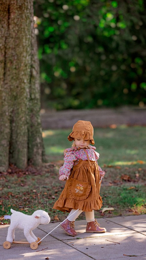 Каталка "Овечка Мэри" от бренда Egmont Toys