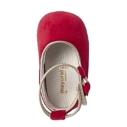 Туфли - пинетки красного цвета с бантом от бренда Mayoral