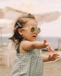 Очки TODDLER Round Sunglasses-Classic Olivio-Desert Sand от бренда Olivio and Co