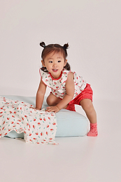 Блузка Ladybug и шорты от бренда Boboli