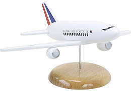 Президентский самолет — коллекция Елисейского дворца от бренда Vilac