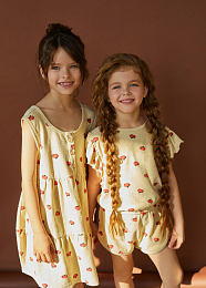 Комбинезон Apple Print от бренда Sproet & Sprout